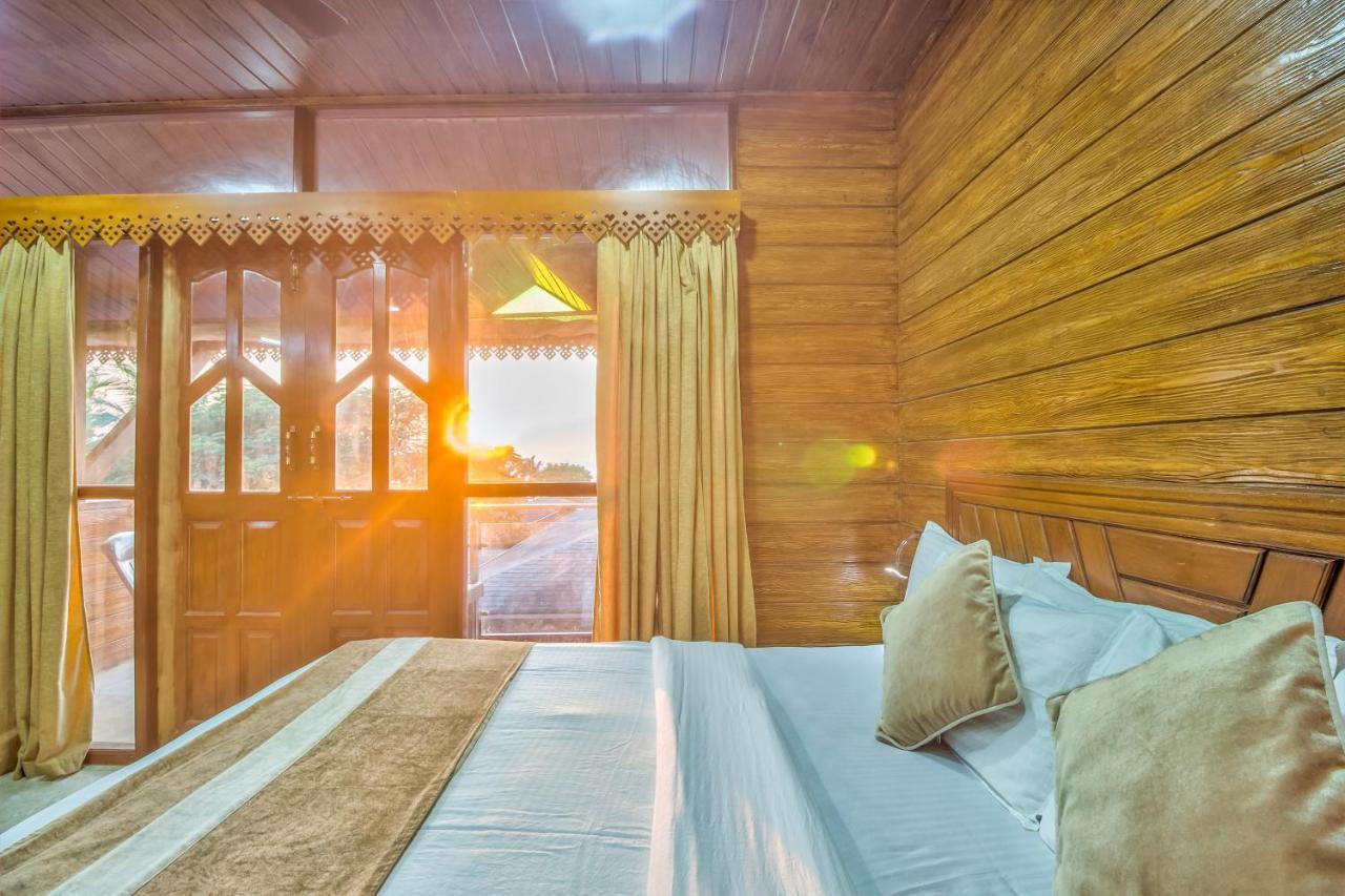 The Village Beach Resort Бага Екстериор снимка